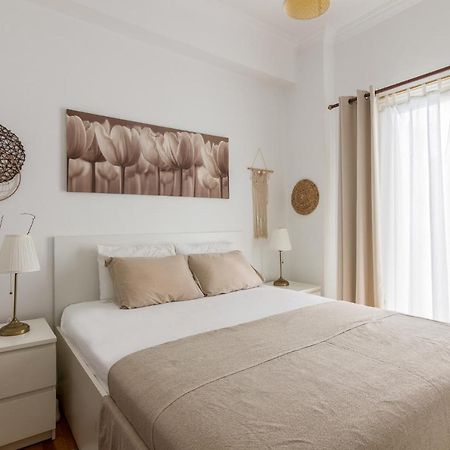 Classic And Modern Apartment In Athen Exterior foto